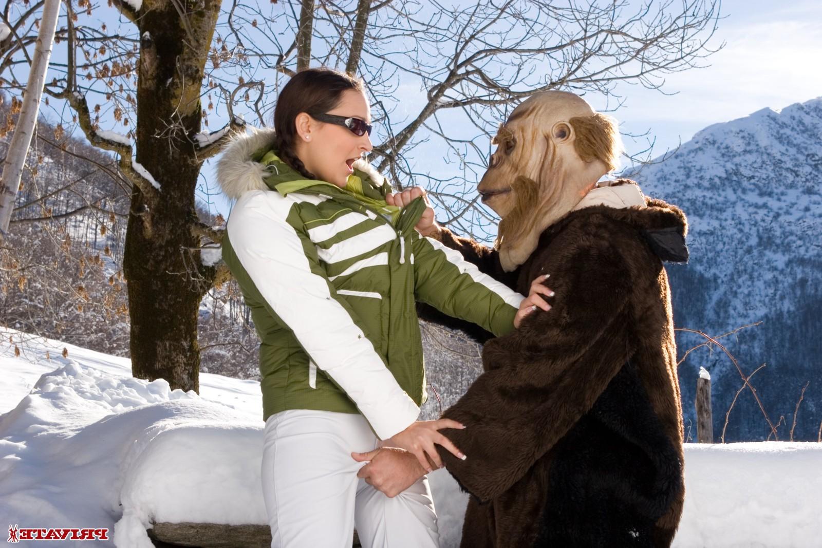 15P Hottie Sabrina Sweet having hardcore sex in the snow