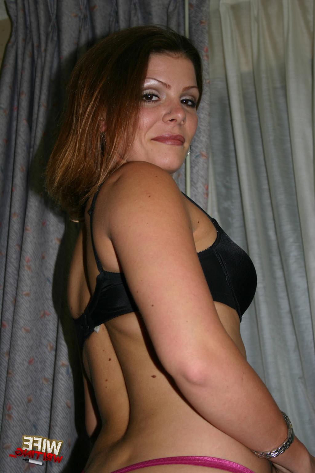 16P Brownhaired hot dirty wife getting glazzed with Jizz of a black