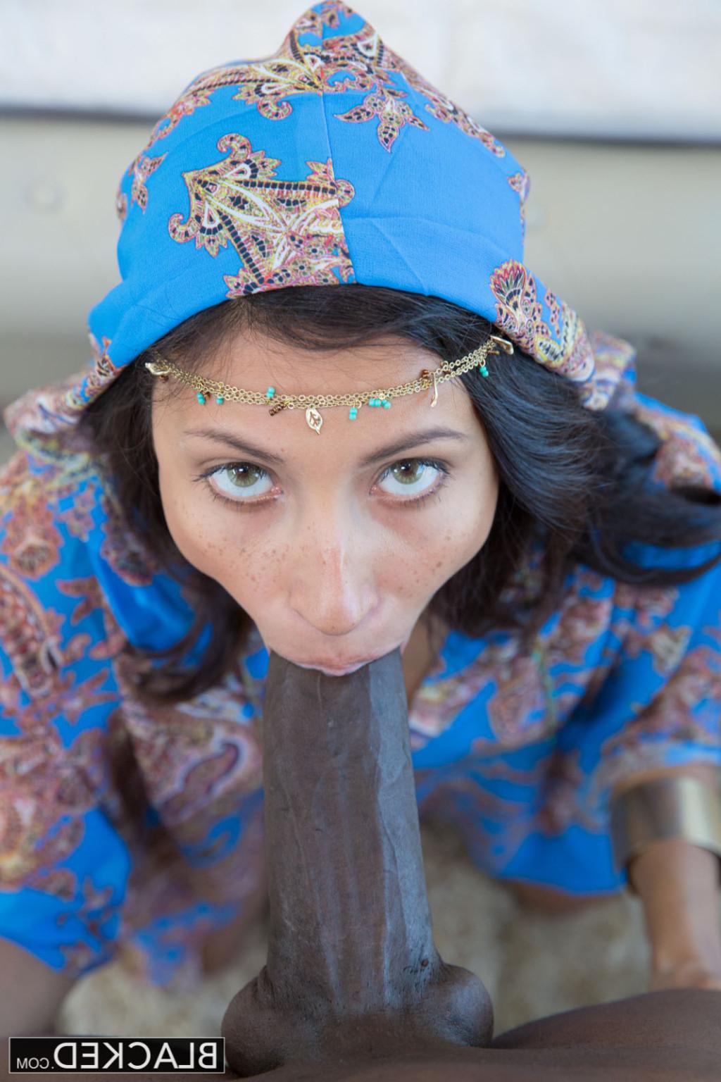 15P Rich Arab Girl Loves Black Cock