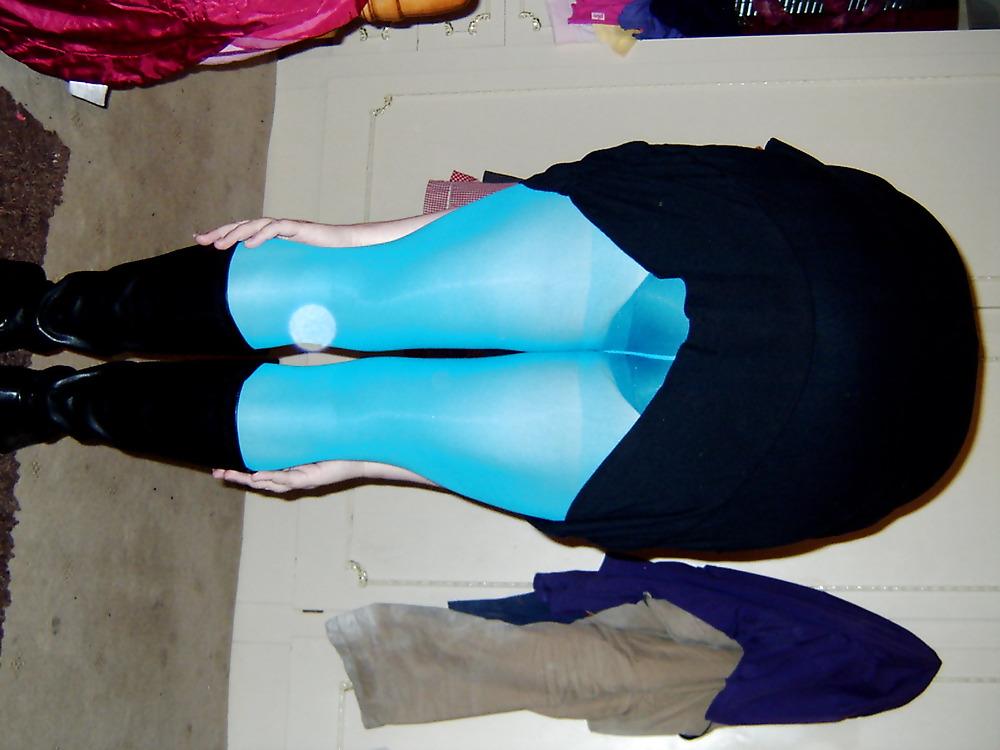 6P Tights play