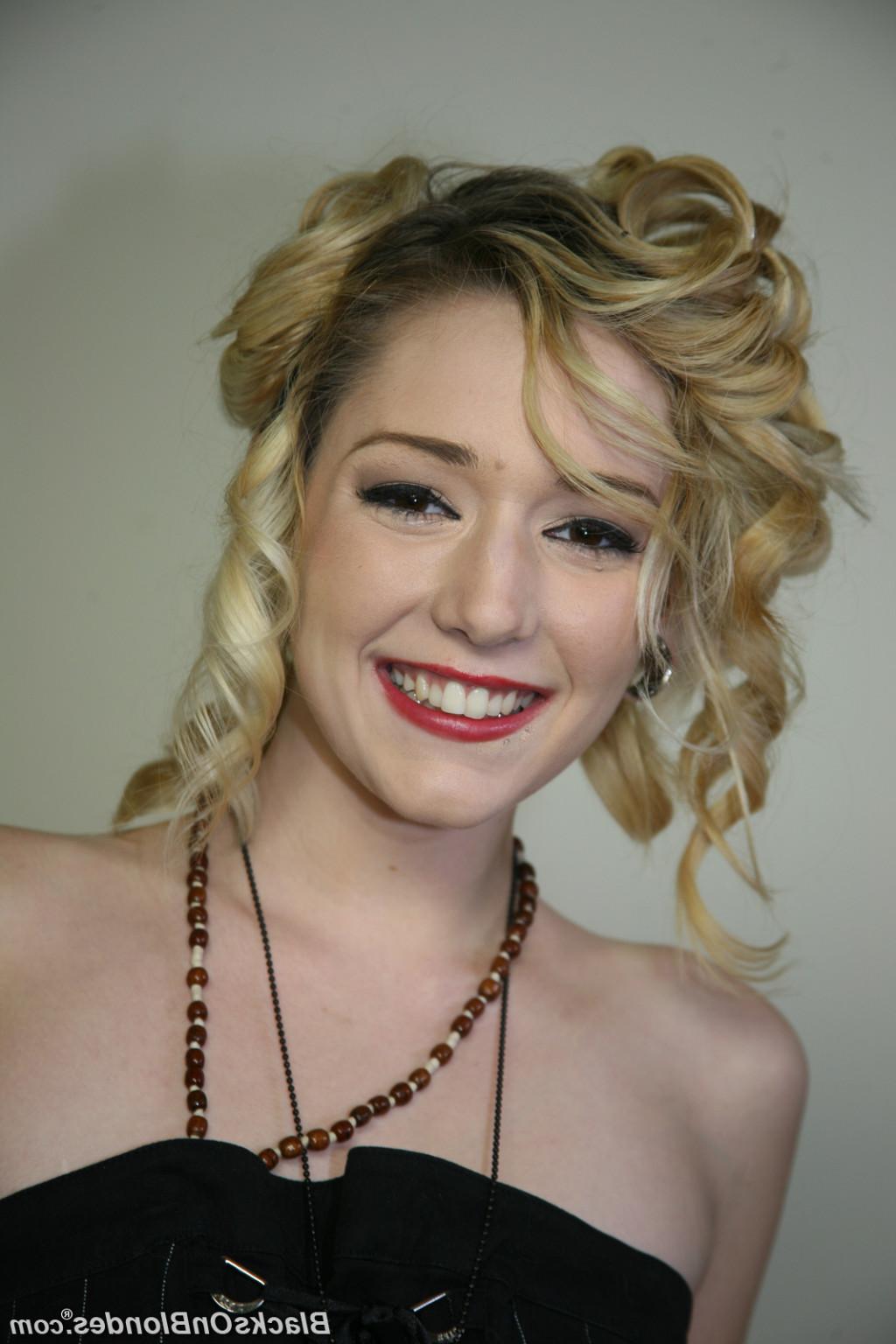 15P Cute Rylie Richman gets interracial fuck at Blacks On Blondes