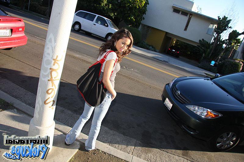 15P Jessie Jordan gets banged by a black dude she just met
