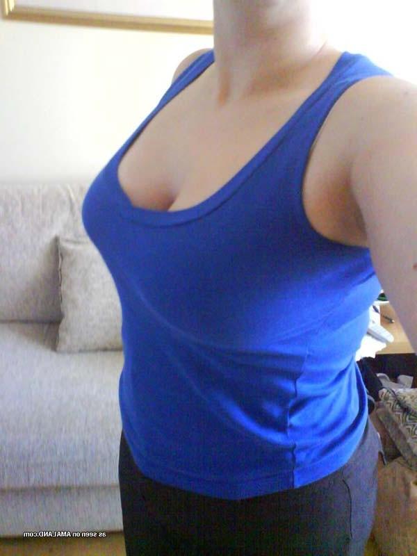 15P Pictures of a chubby sleazy honey