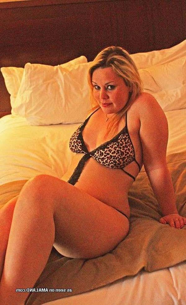 15P Picture compilation of random chunky girlfriends