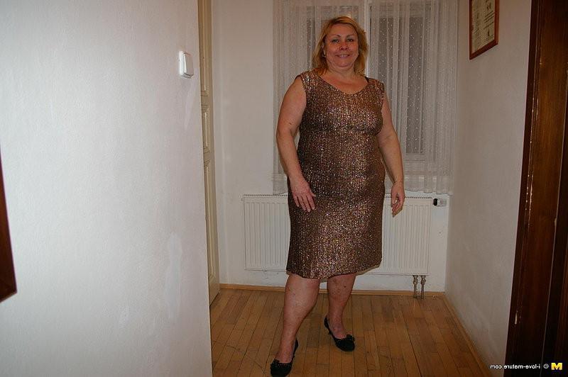 15P Free sample pictures from Mature NL