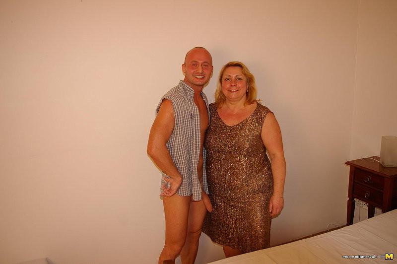 15P Free sample pictures from Mature NL