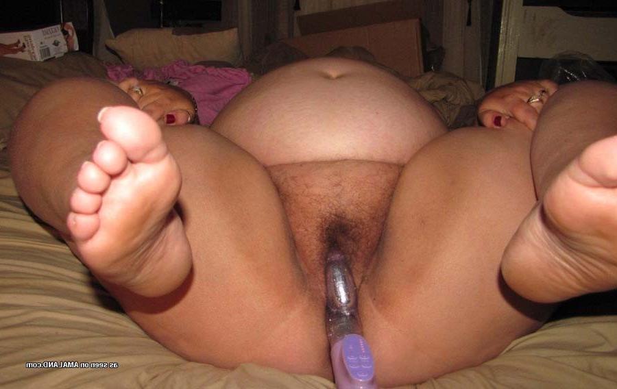 16P Huge blonde BBW GF playing with a strap-on dildo