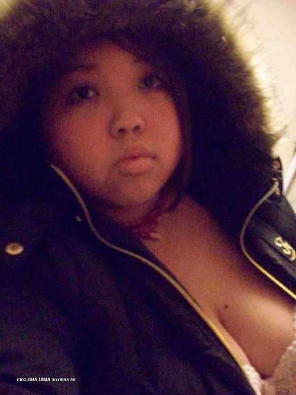 15P BBW Asian topless and self-shooting