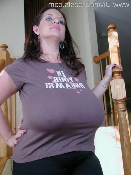 15P Porn Star Maria Moore Topless