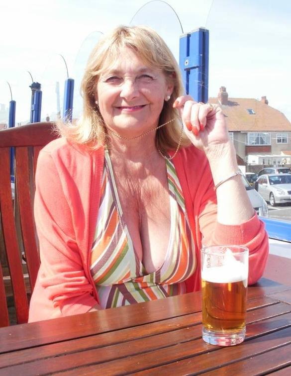 14P real fuck amateur porno pictures