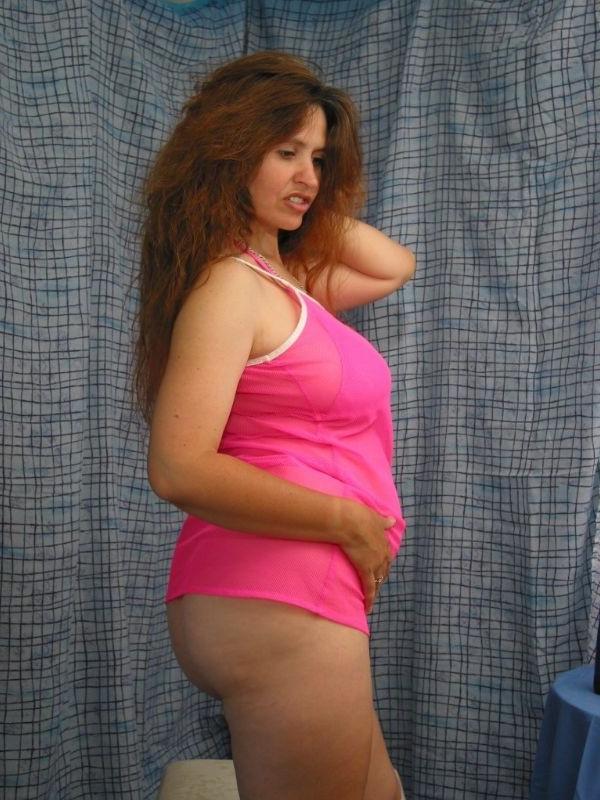 15P Sexy chubby girl spreading and toying her pussy
