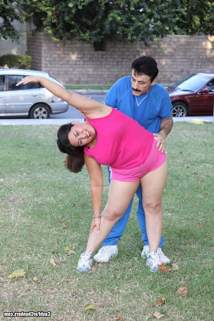 15P Busty bbw slut fucked by her fitness trainer