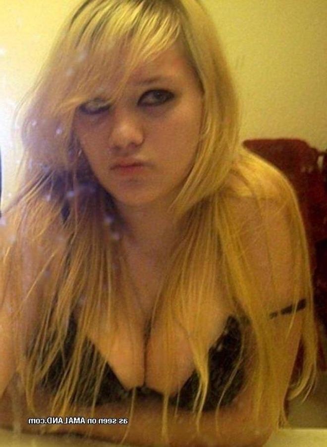 10P Hot naughty BBWs with nice juggs self-shooting