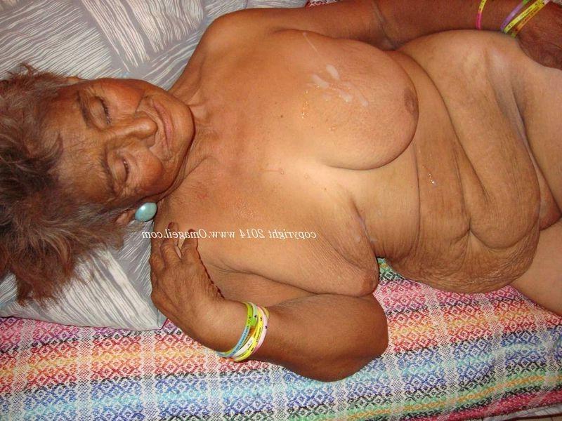 15P wrinkled old granny pictures
