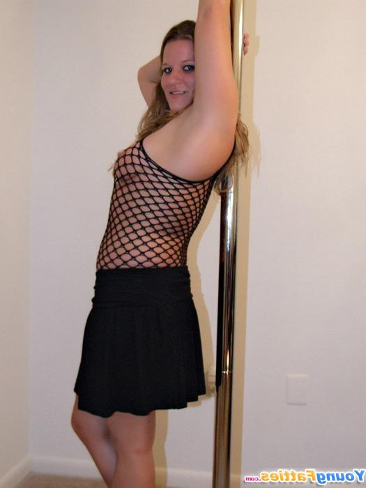 12P Sex-frenzied chubby cutie gets rid of her clothes