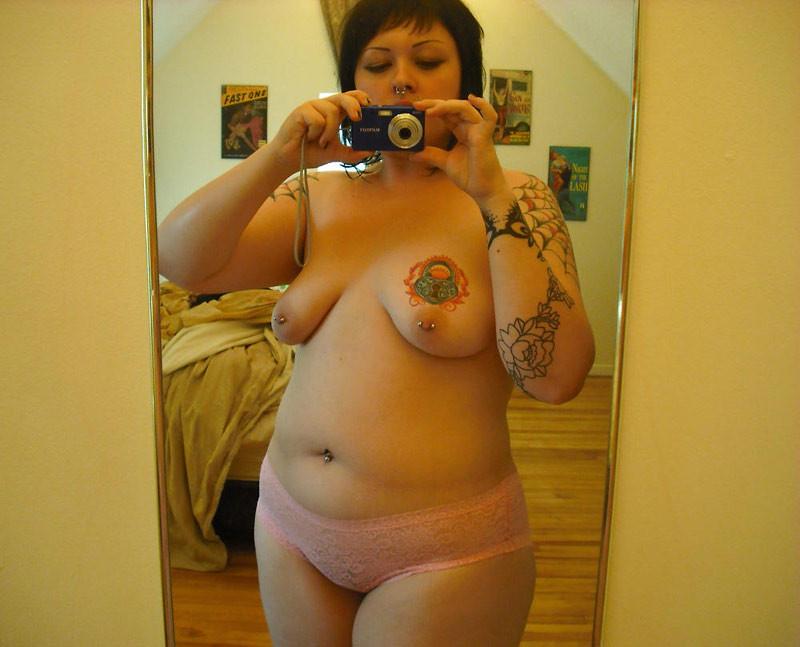 15P Real chubby amateur girlfriends showing off
