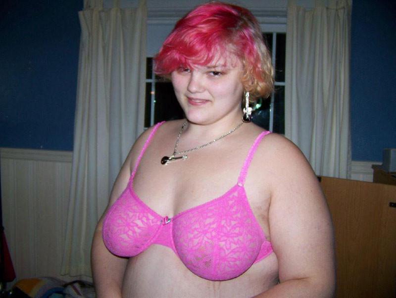 15P Real chubby amateur girlfriends showing off