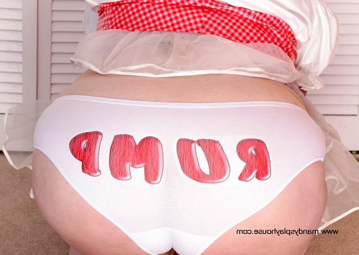 15P Tasty BBW Little Red Riding Hood
