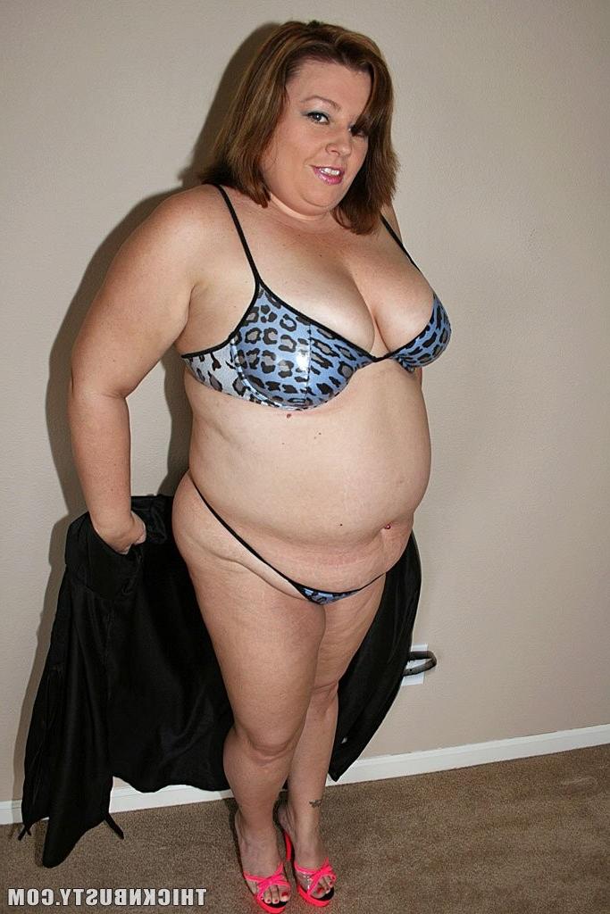 14P BBW Summer Staxxx Jerks A Cock And Gets Titty Fucked
