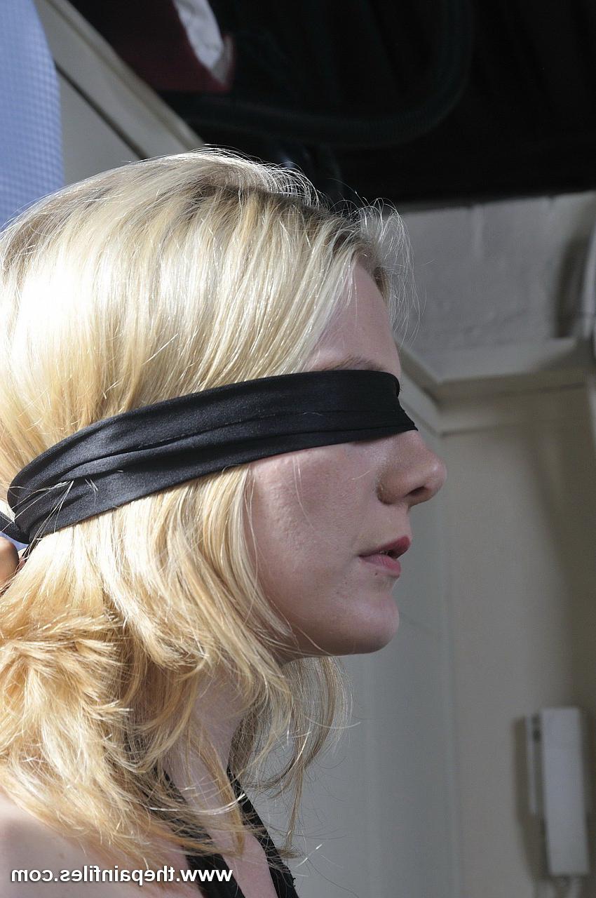16P Amateur blonde subbie has an appointment with the Kinky Doctor