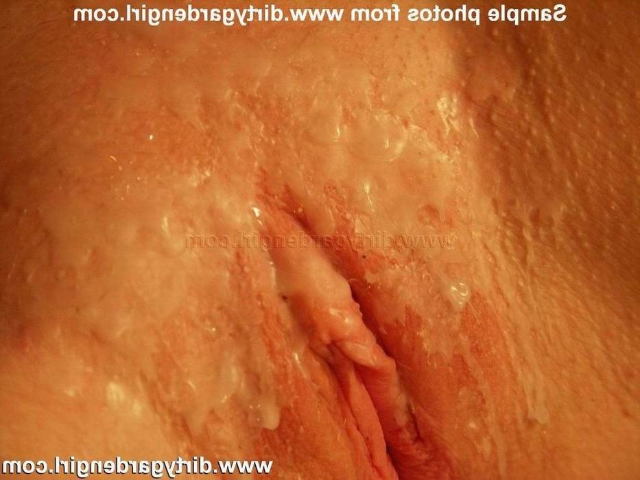 18P bizarre wax pussy and boobs play