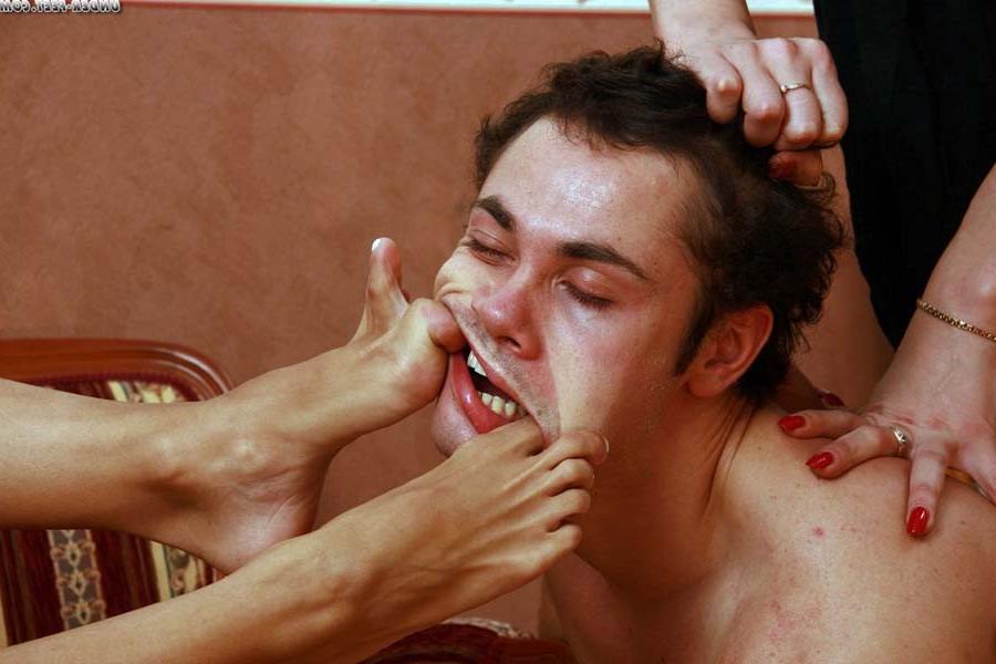 16P Attractive babes with perfect feet forcing naughty fella to licking them