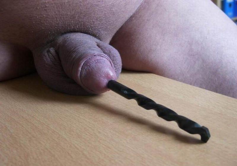 16P Very extremely insertions in penis