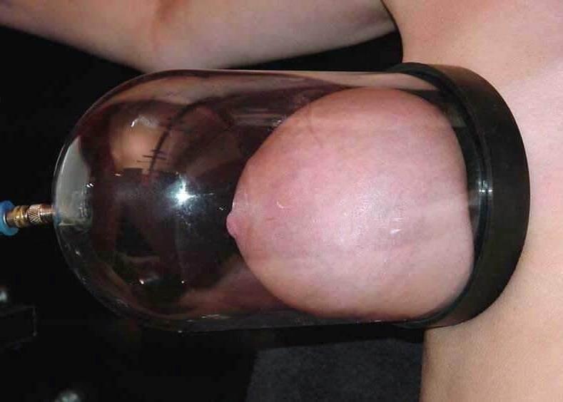 17P Extreme pumping pussies bodies and tits