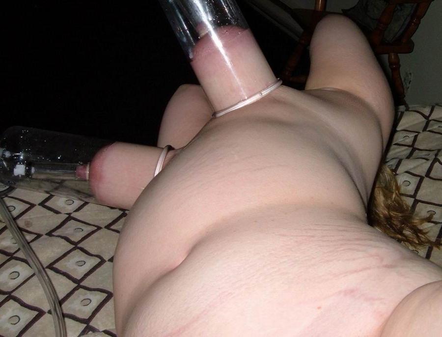 17P Extreme pumping pussies bodies and tits