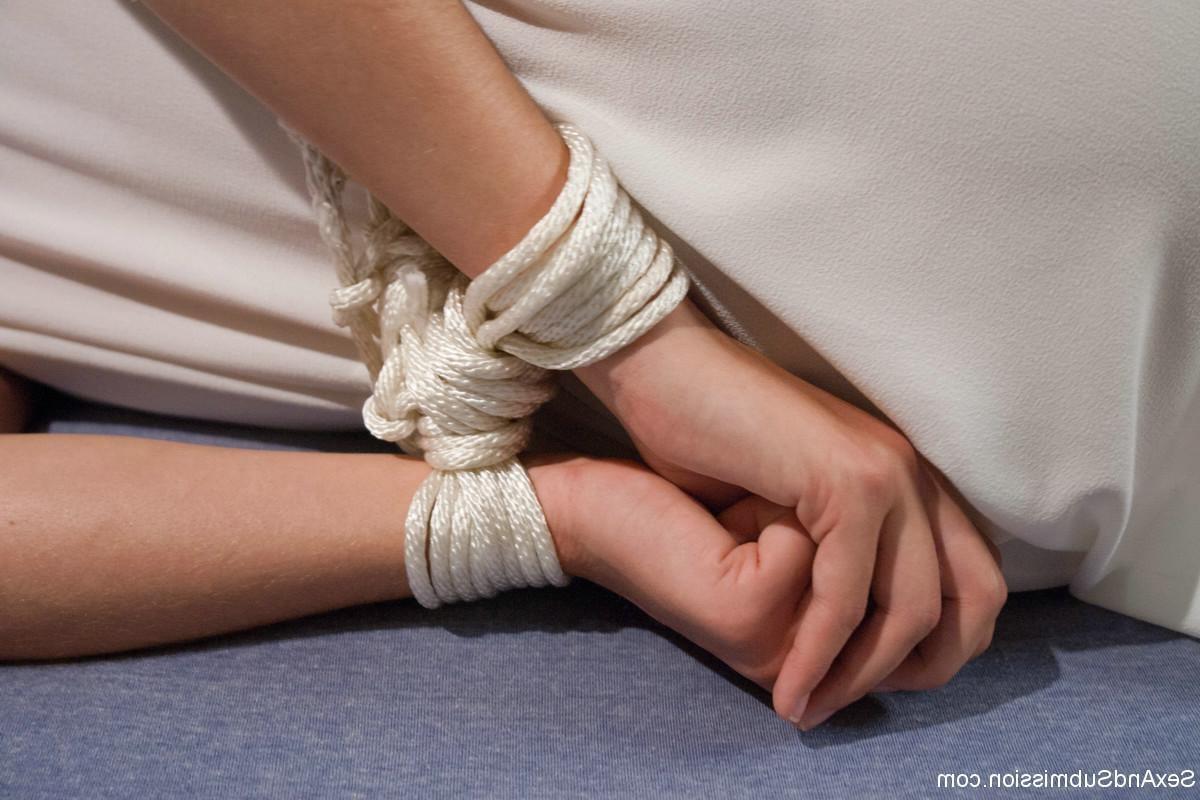 24P Sexy nurse held hostage and fucked in bondage fantasy role play!