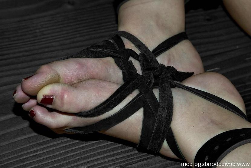 15P First Timer Raina Verene is strap bound her pussy clamp exposed