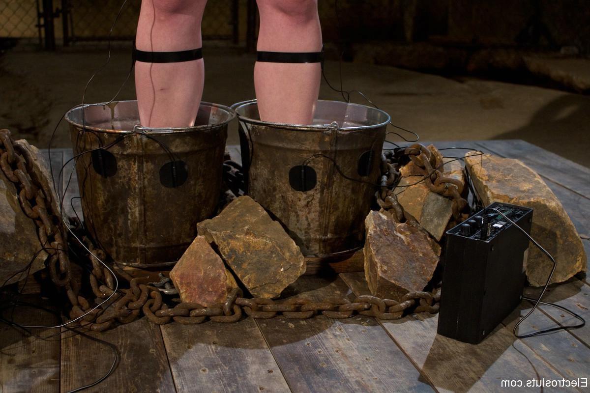 24P Slave girl gets tied up and tortured with electricity by lezdom