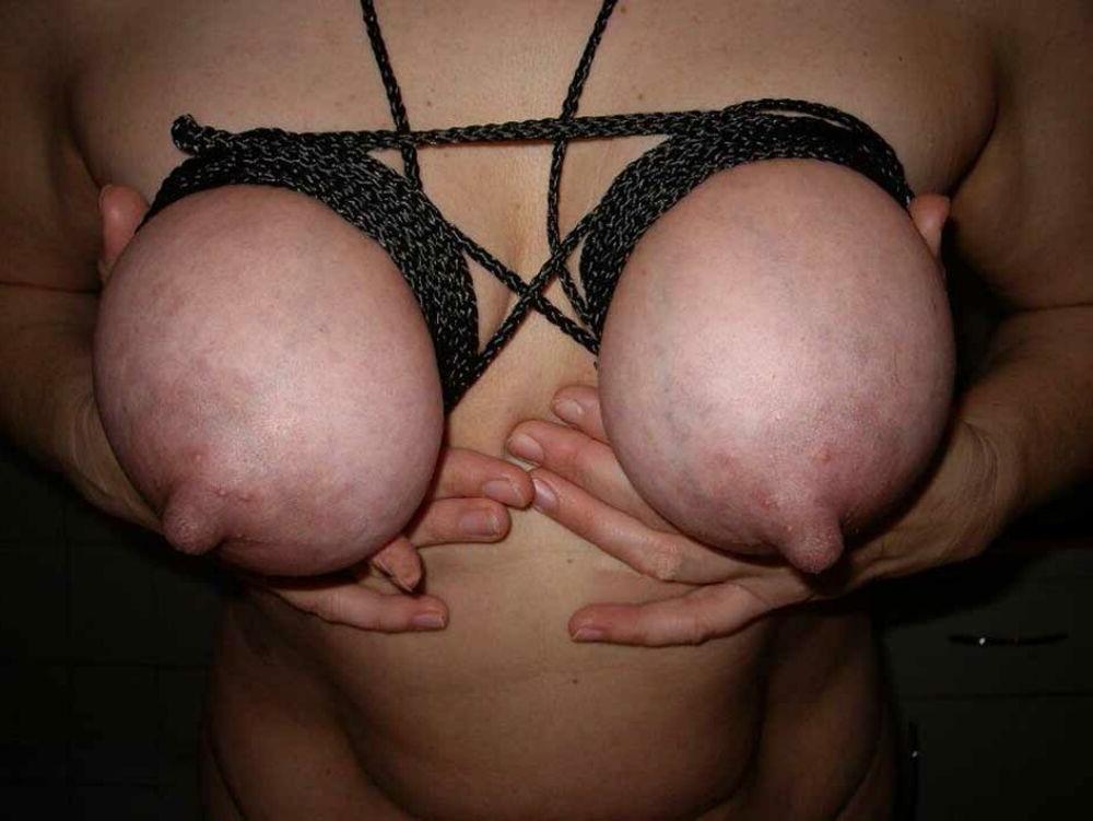 15P Kinky girlfriends tied up and fucked gallery 15