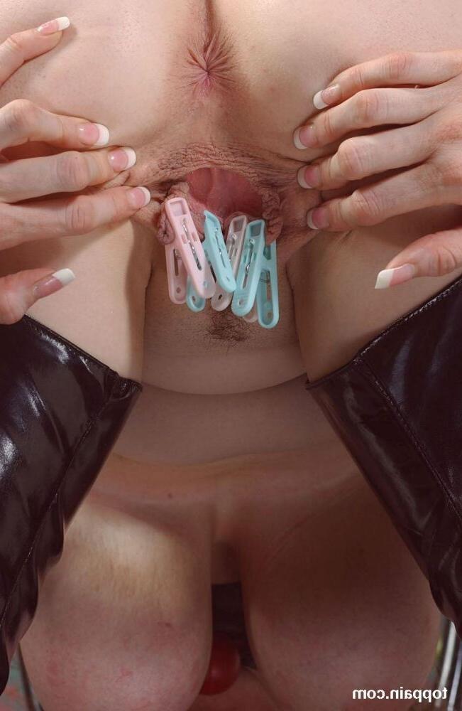 15P Kinky girlfriends tied up and fucked gallery 15