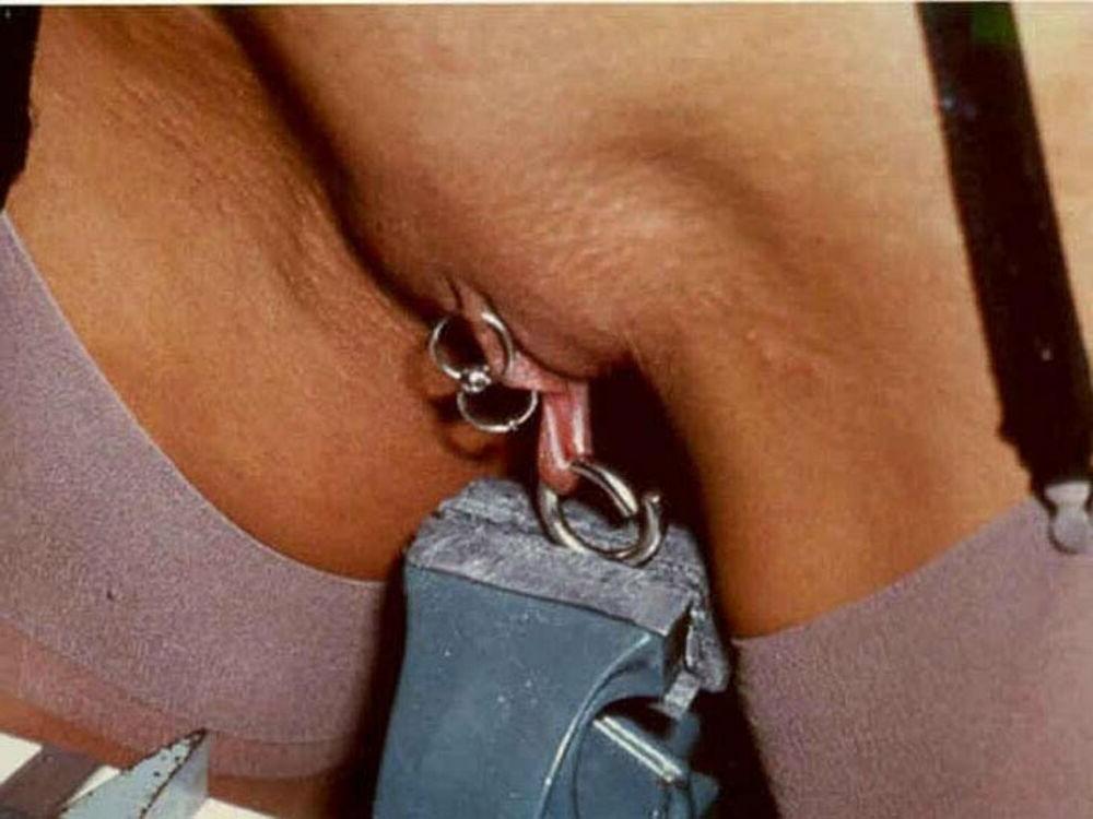 15P Kinky girlfriends tied up and fucked gallery 17
