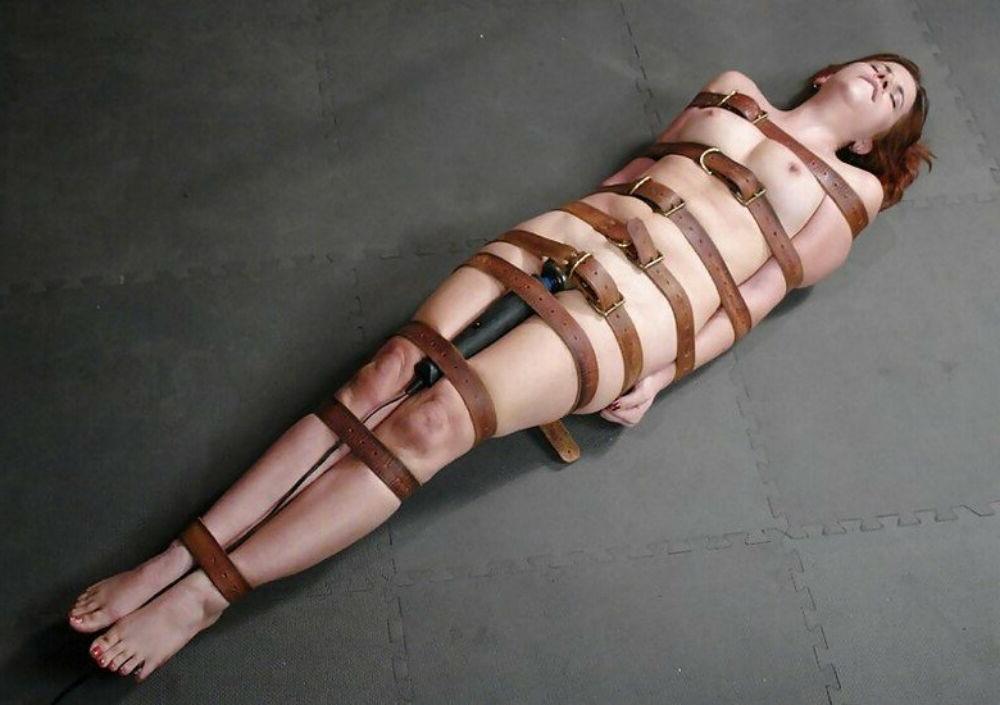 15P Kinky bdsm gfs tied up and fucked gallery 58