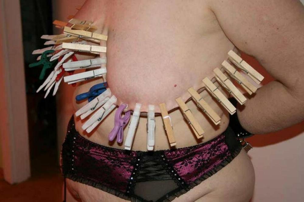15P Kinky girlfriends tied up and fucked gallery 1