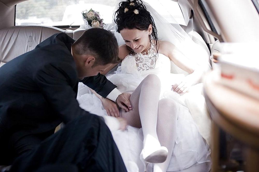 24P Wedding-Bride upskirt
