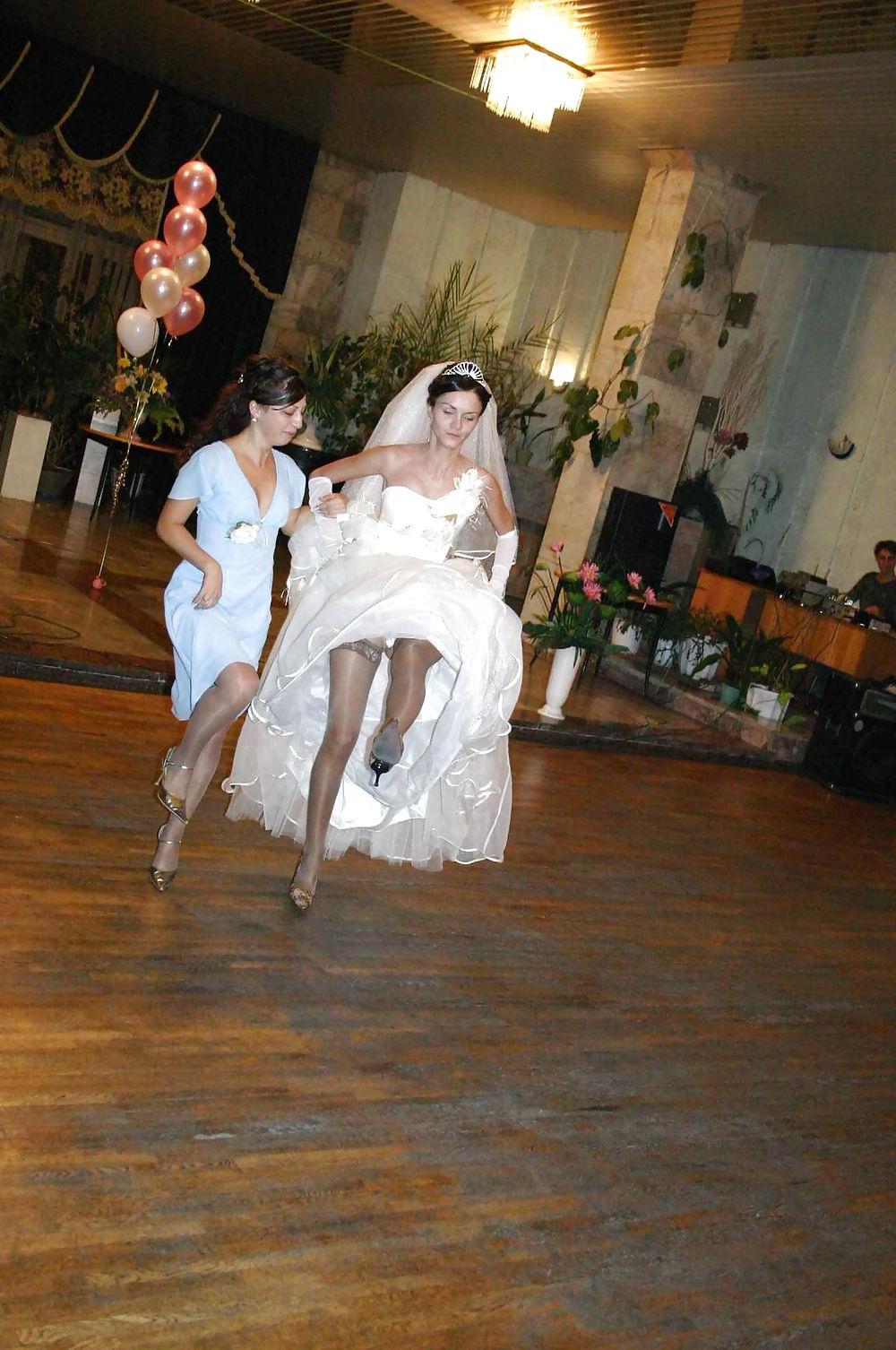 24P Wedding-Bride upskirt