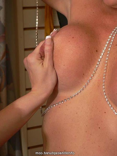 15P Hot Busty Babes Perverted Nipple Bondage Tied And Gagged