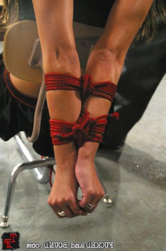 15P Submissive slut Bailey Brooks gets bound and fucked in bondage by William 