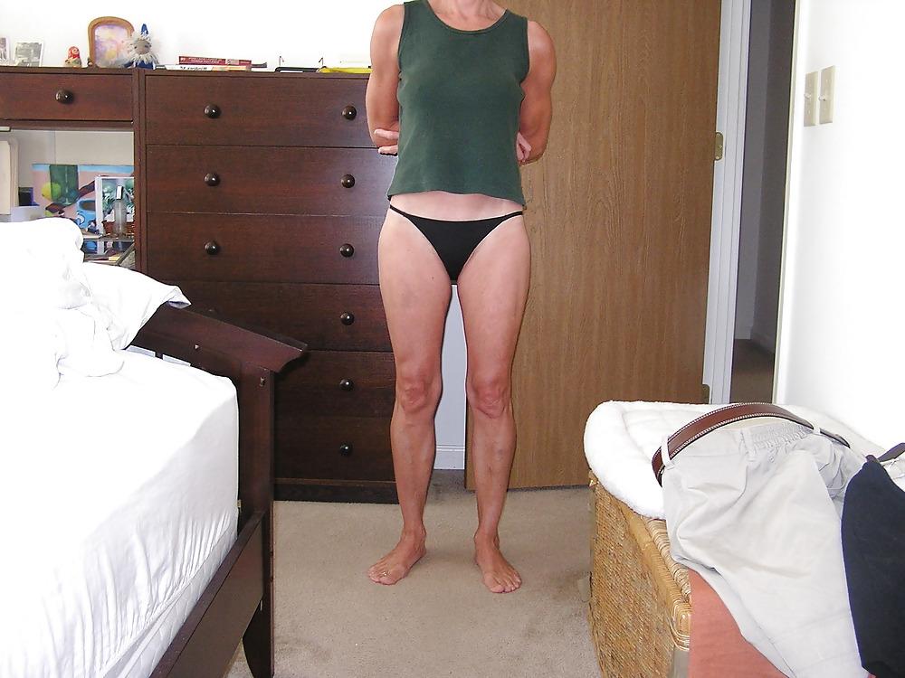 12P Whore in motel