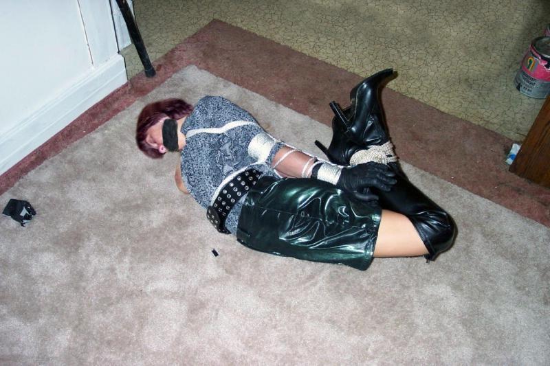 12P Homemade bondage sex scene for all!