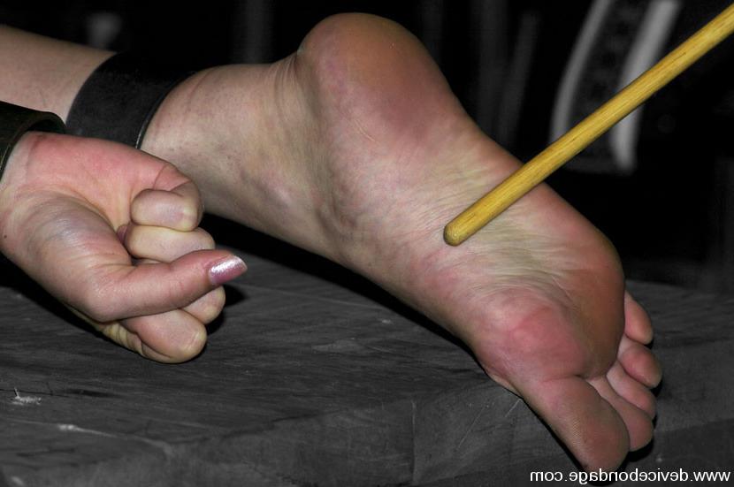 15P Calico locked in iron bondage device and rough fucked