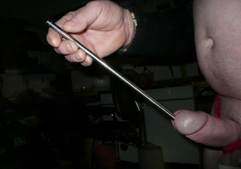 15P Kinky insertions in penis
