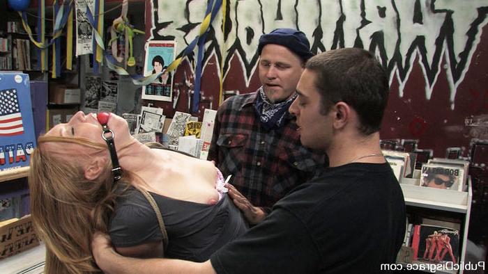 15P Filthy cumslut Ami Emerson sucking multiple cocks in public