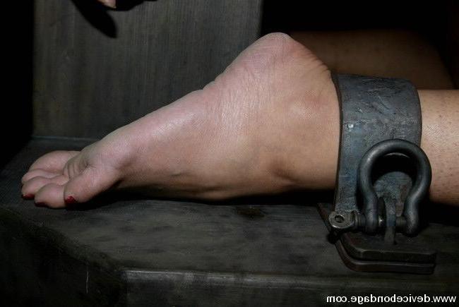 16P Two nasty submissive sluts get cruel bondage lessons