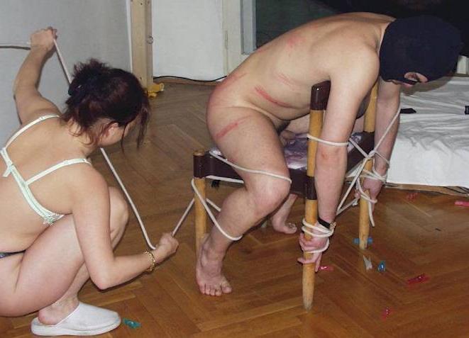 15P Femdom plays kinky games with her pet