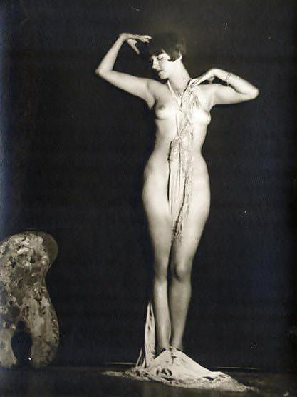 11P Vintage Erotic Photo Art 7 - Nude Model 4 Louise Brooks