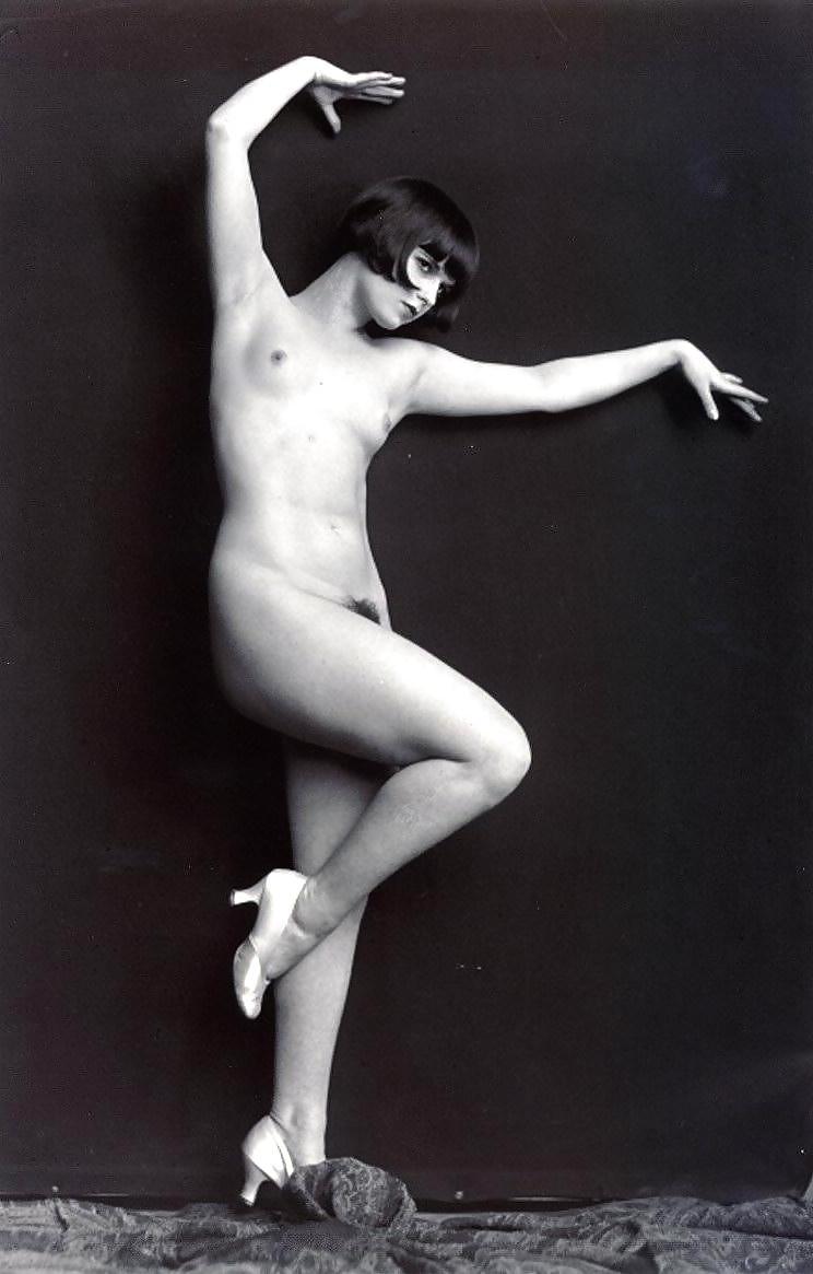 11P Vintage Erotic Photo Art 7 - Nude Model 4 Louise Brooks
